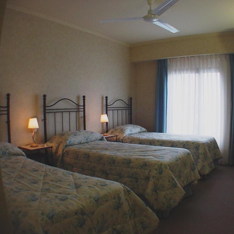 Hotel Patagonia Norte - Standard Triple Room - 2