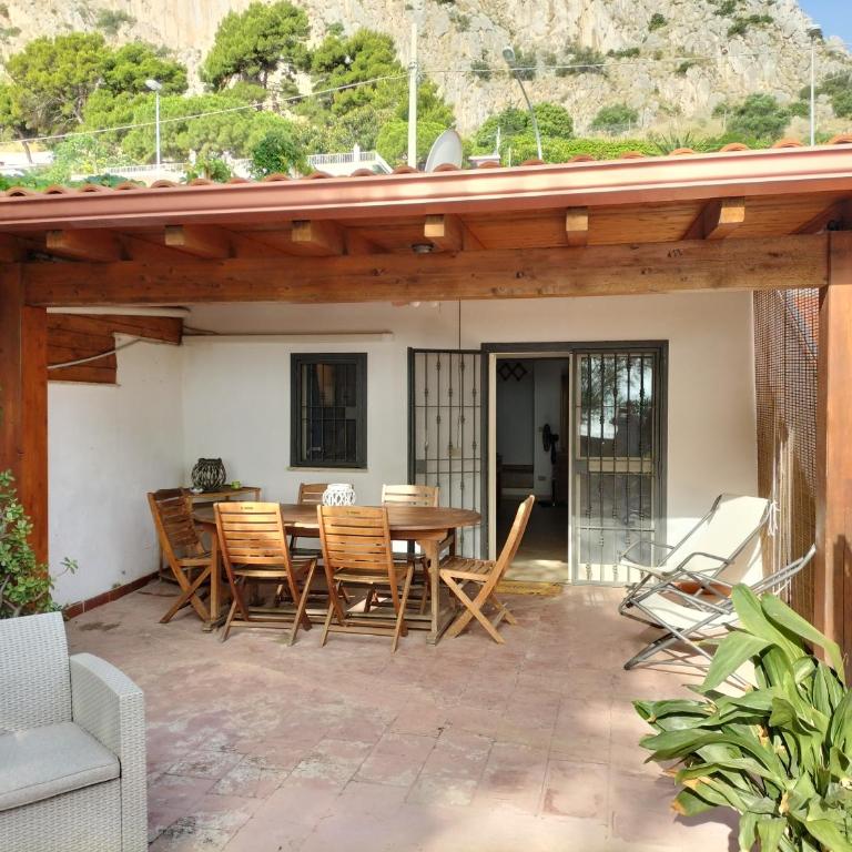 Villa Caterina - Two-Bedroom House - 1