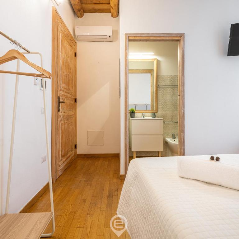 Estay Stampace - Camera Matrimoniale con Bagno Privato - 6