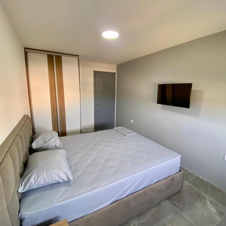 Etna Apartments - Deluxe Apartment - 18