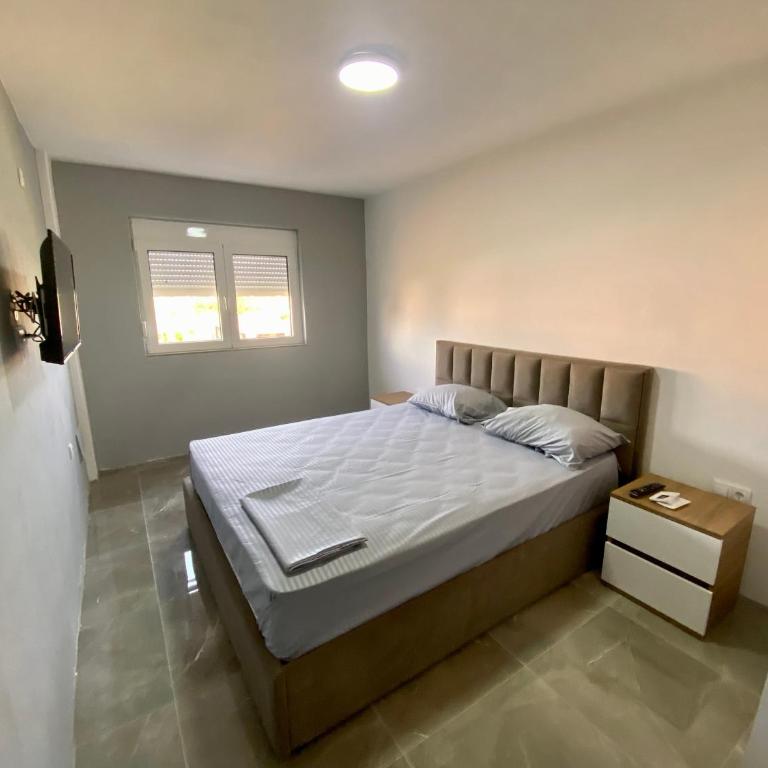 Etna Apartments - Deluxe Apartment - 14