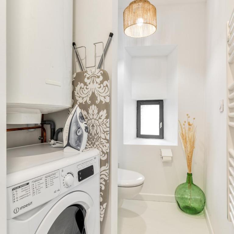 Les Gîtes de Laure - L'Or Blanc, Appartement avec Vue sur le Chateau, Climatisation, à 160 m de la Cité Médiévale - Apartment mit 2 Schlafzimmern - 23