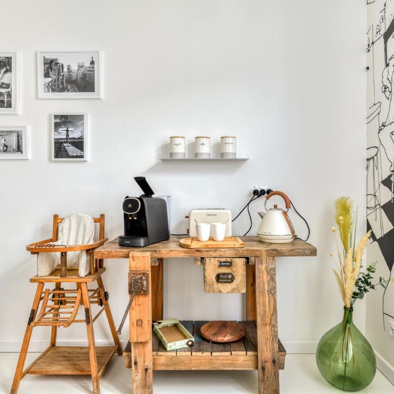 Les Gîtes de Laure - L'Or Blanc, Appartement avec Vue sur le Chateau, Climatisation, à 160 m de la Cité Médiévale - Apartment mit 2 Schlafzimmern - 18