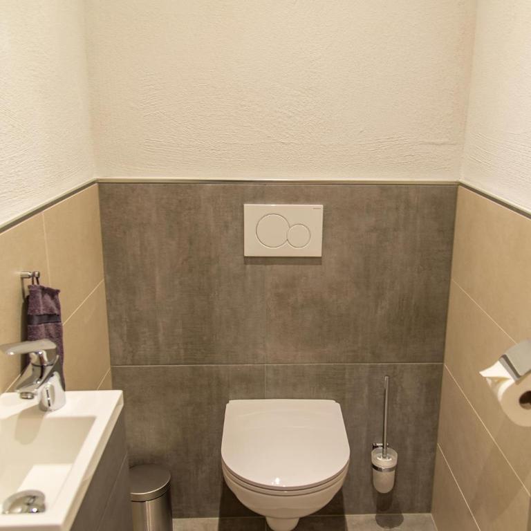 Gasthof Appartements Gamskar - Apartment mit Dusche - 14