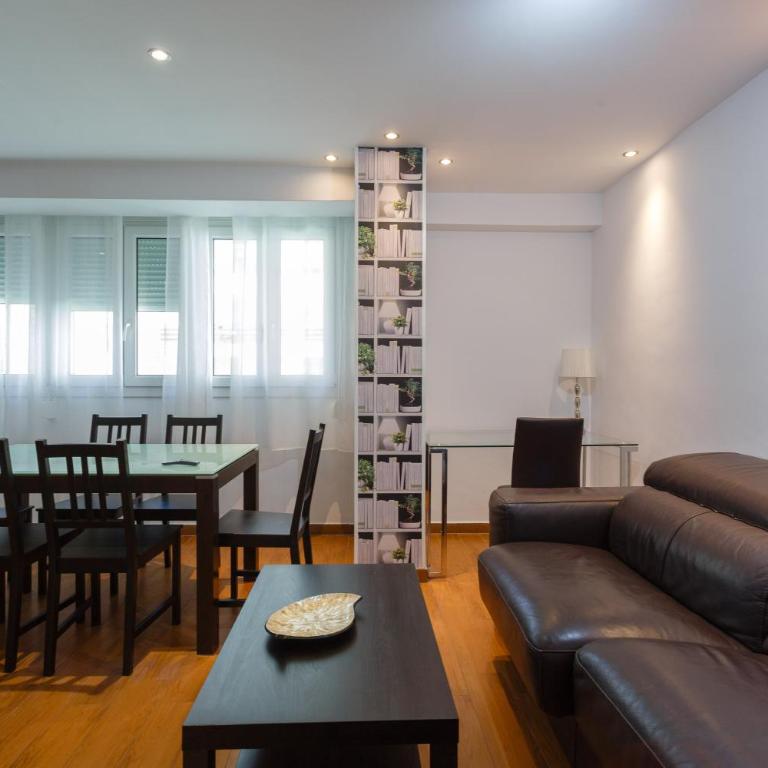 El Velero en la playa Victoria Grupo AC Gestion - Apartamento de 3 dormitorios - 2