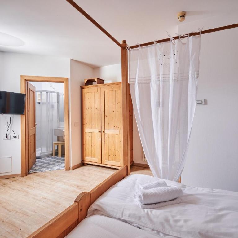 Hotel Bed & Bike Ledro - Camera Matrimoniale Standard - 2