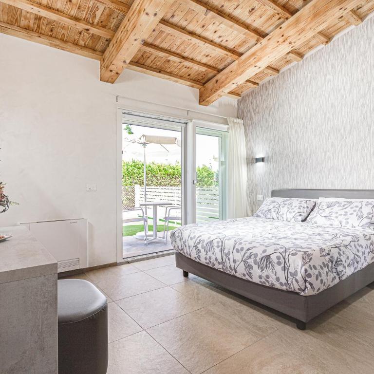 I Delfini - Natural B&B - Junior Suite con Terrazza - 5