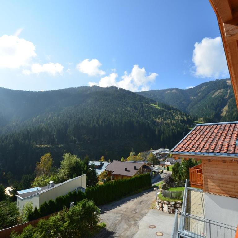 Ski Chalet Jim by All in One Apartments - Chalet mit Balkon und Bergblick - 22