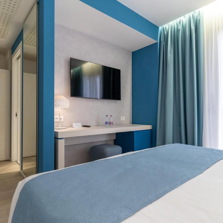 Hotel Orient & Pacific - Comfort Double Room with Partial Sea View - 4