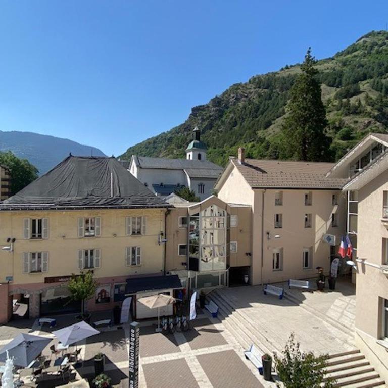 Appartement rénové 5 pers, centre-ville, parking, animaux - Appartement 1 Chambre - 10