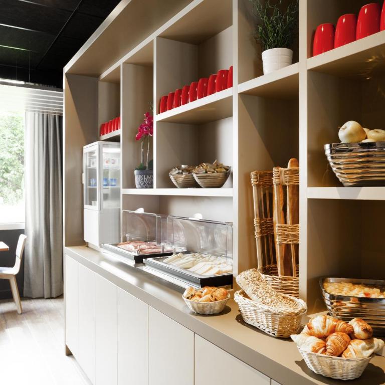 Ibis Styles Paris Massena Olympiades - Deux Chambres Doubles Standard Adjacentes - 3