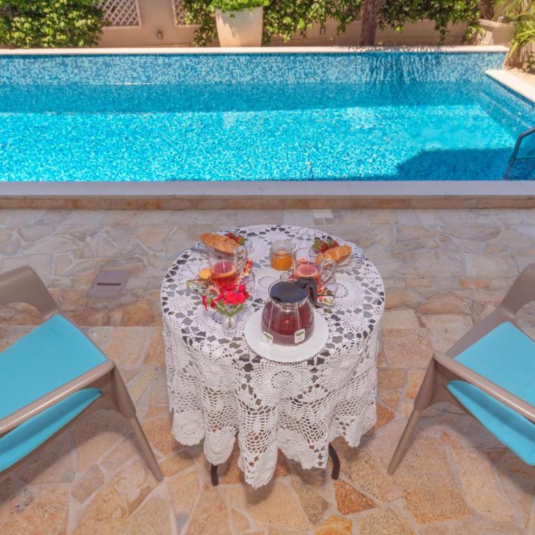 Apartments Fortunella - Apartman sa Terasom - 1