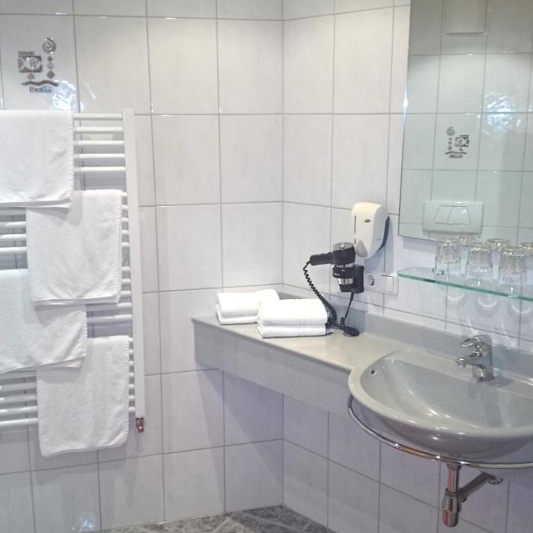 Alpenhotel Tauernstüberl - Junior Suite mit Balkon - 6