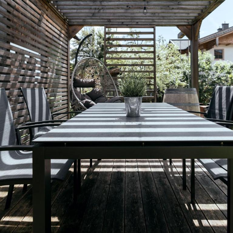 Bewegte Berge Apartments - Appartement 2 Chambres - Vue sur Jardin - 12