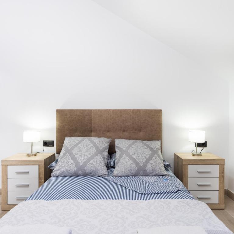 Exclusive Attic Las Vistas 3 with breathtaking sea view, only 100 m to the sea, heated pool, aircon, wifi - Apartamento con vistas al mar - 14
