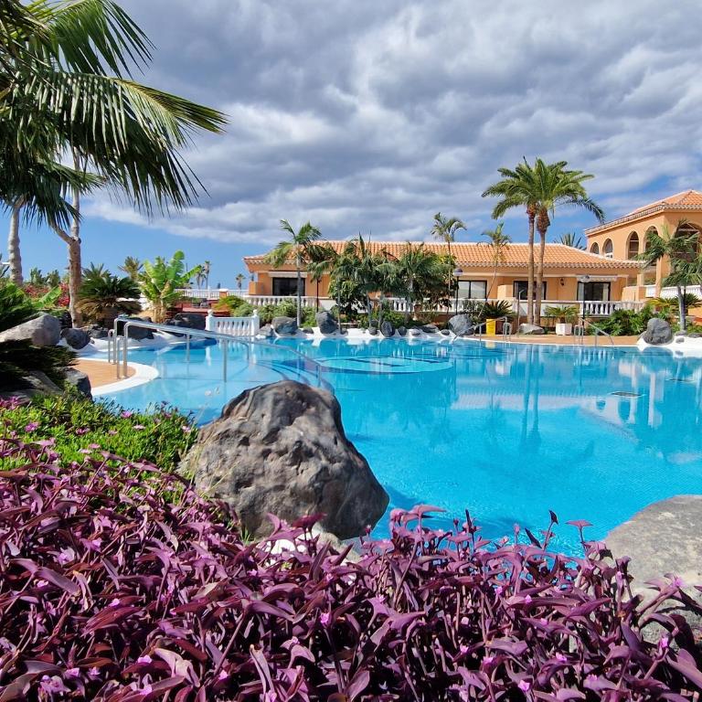 Exclusive Attic Las Vistas 3 with breathtaking sea view, only 100 m to the sea, heated pool, aircon, wifi - Apartamento con vistas al mar - 37