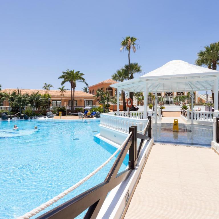 Exclusive Attic Las Vistas 3 with breathtaking sea view, only 100 m to the sea, heated pool, aircon, wifi - Apartamento con vistas al mar - 44