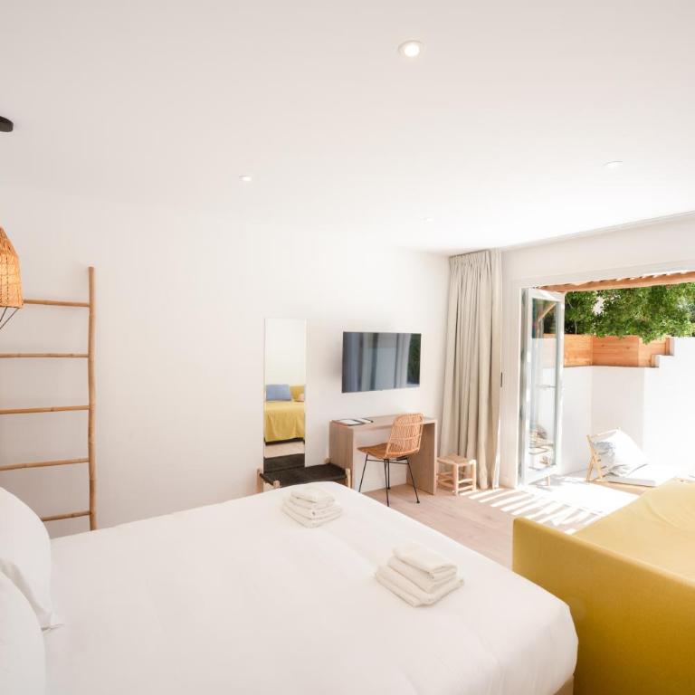Hôtel Casa Marina - Chambre Familiale - Vue sur Jardin - 2