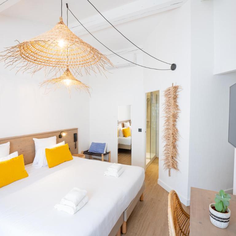 Hôtel Casa Marina - Chambre Lit King-Size avec Balcon - 3
