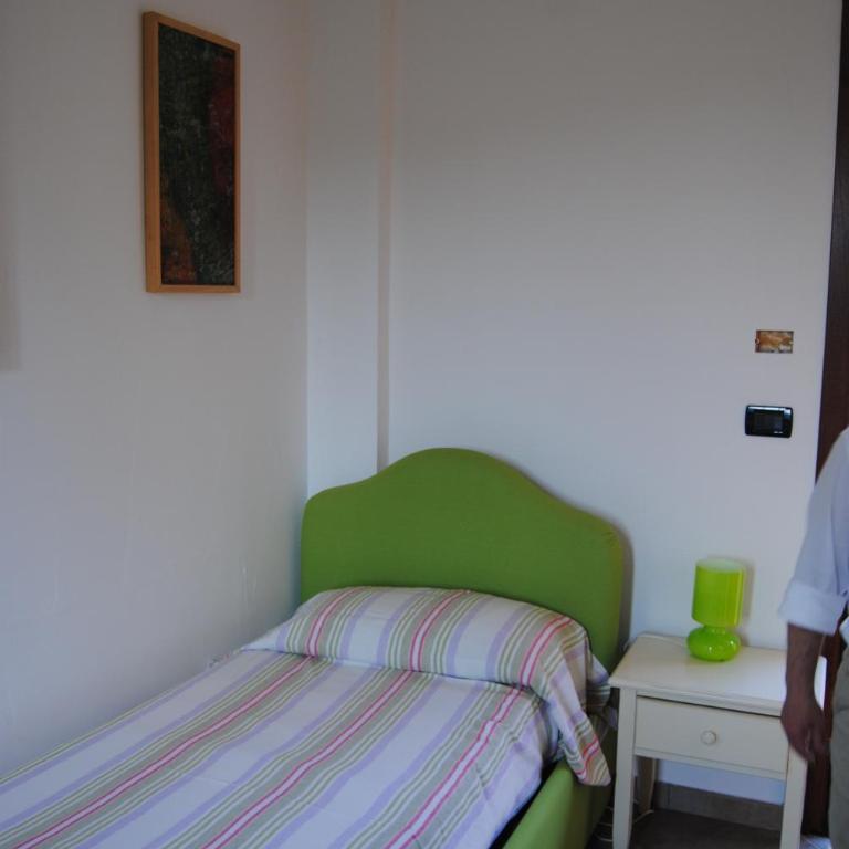 Case Giannone - Camera Doppia con Letti Singoli con Bagno - 2