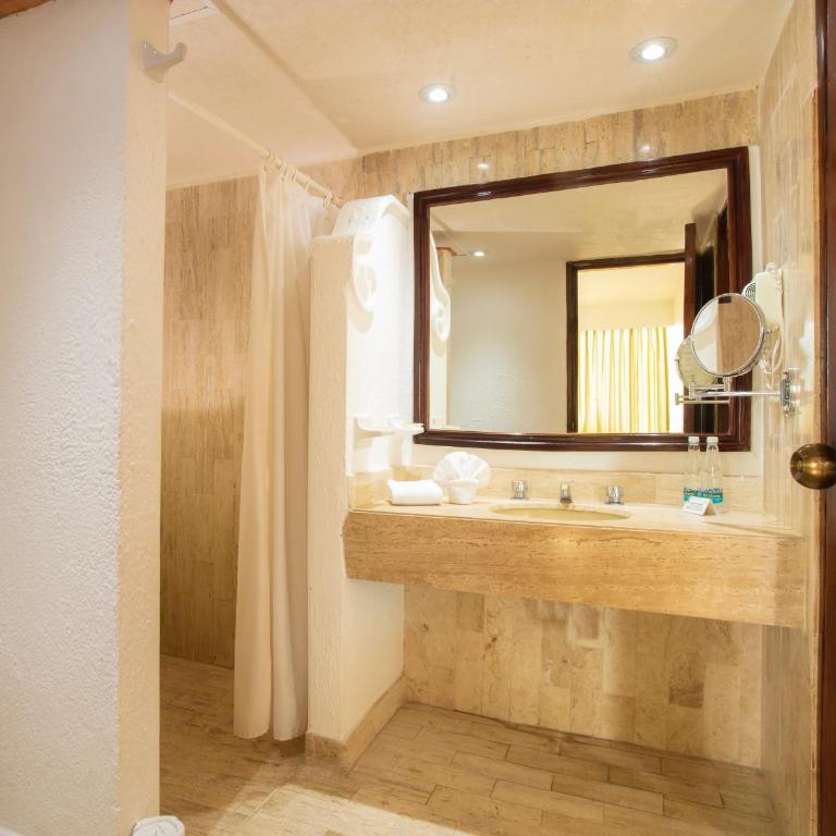Las Palmas by the Sea All Inclusive - Habitación Doble con balcón y vistas al mar - 2
