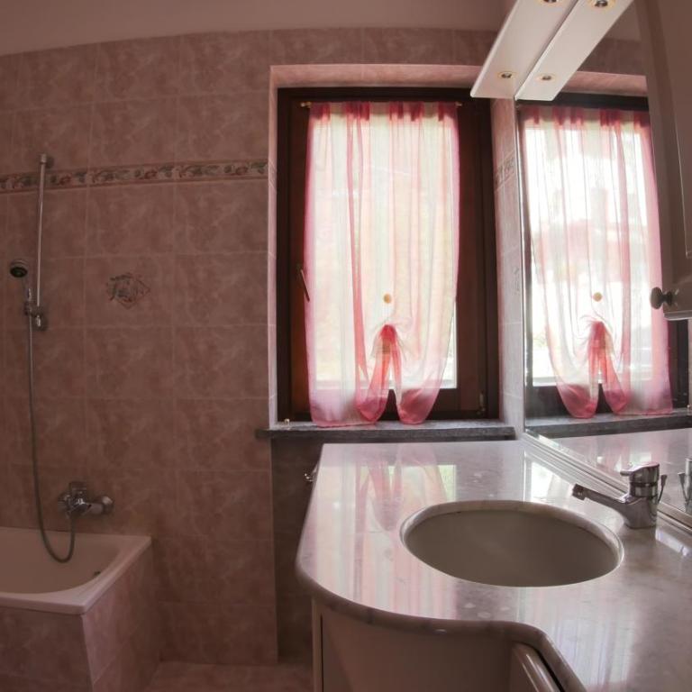 Casa di 2 piani ai piedi della Valtournenche CIR 0032 - Appartamento con 3 Camere da Letto - 11