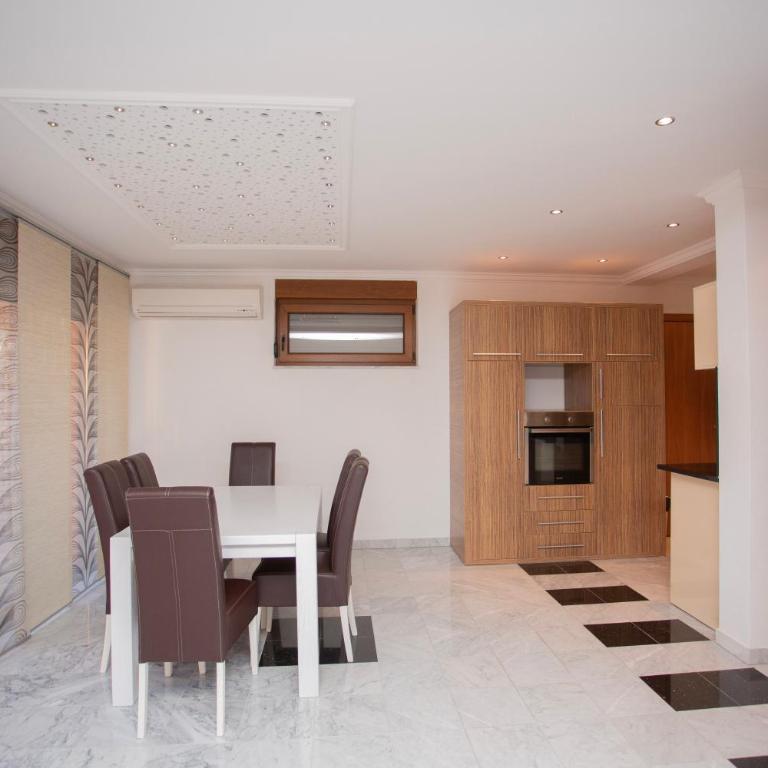 Villa Enjoy XL - Three-Bedroom Villa - 22
