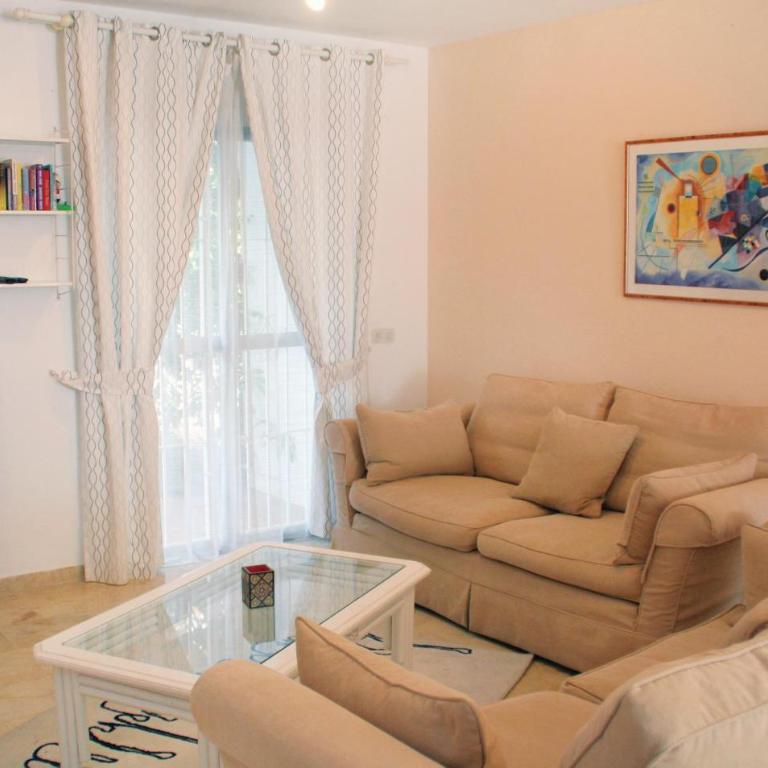 3 Bedroom Amazing Home In Estepona - Casa Vacacional de 3 dormitorios - 3