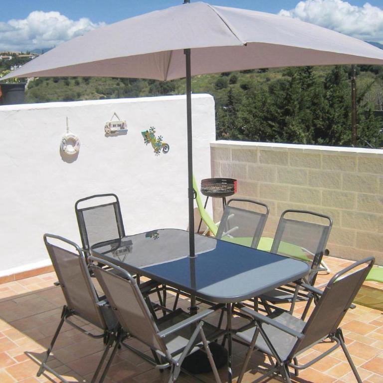 3 Bedroom Amazing Home In Estepona - Casa Vacacional de 3 dormitorios - 2