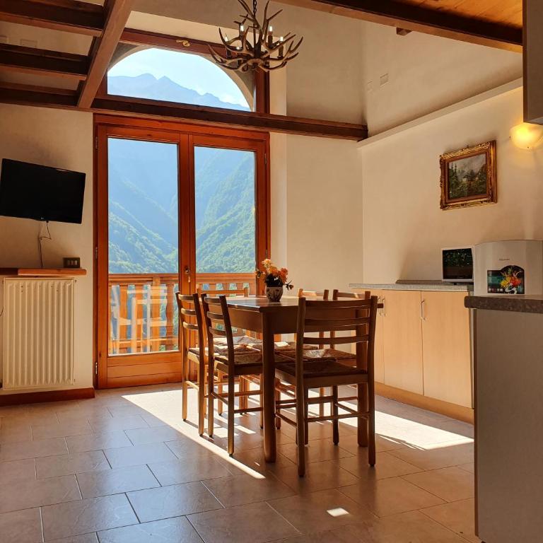 Villa Paradiso Parolari - Apartment - Split Level with Balcony - 8