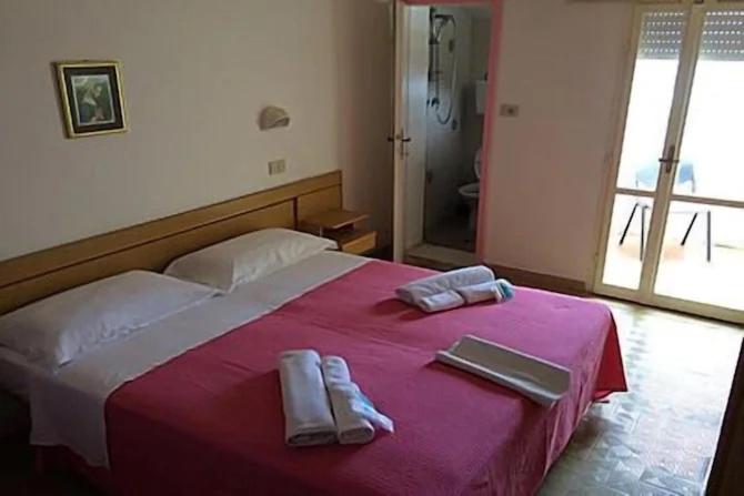 Hotel Rosa - Camera Matrimoniale Economy - 2