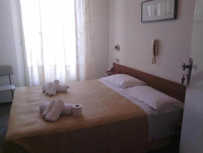 Hotel Rosa - Camera Matrimoniale Economy - 1