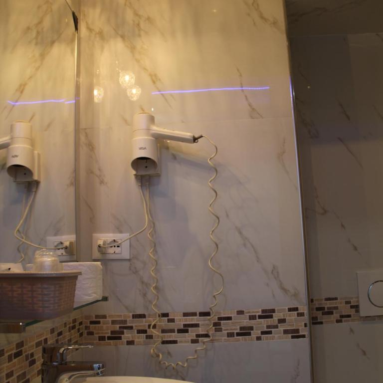 Hotel Orchidea - Camera Matrimoniale - 1