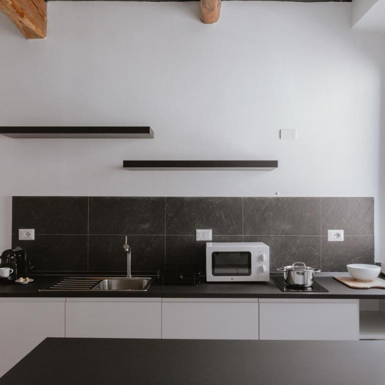 Charming Frattina - 2 bathrooms new apartment - Appartamento con 1 Camera da Letto - 12