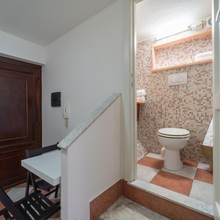 Pepigall Apartments - One-Bedroom Apartment - 14