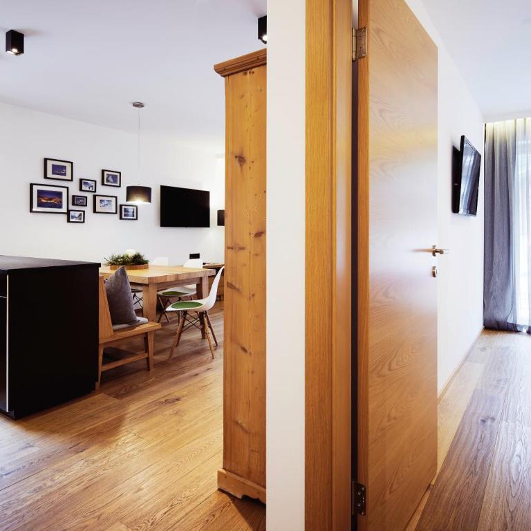 Mountain Vita - Two-Bedroom Apartment - 4