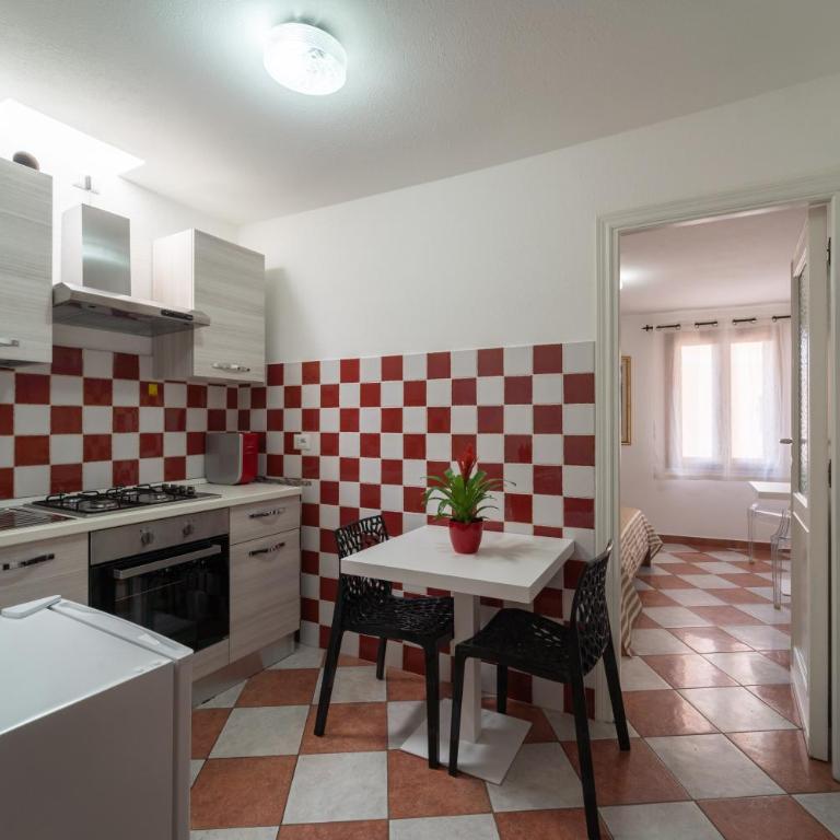 Pepigall Apartments - One-Bedroom Apartment - 11