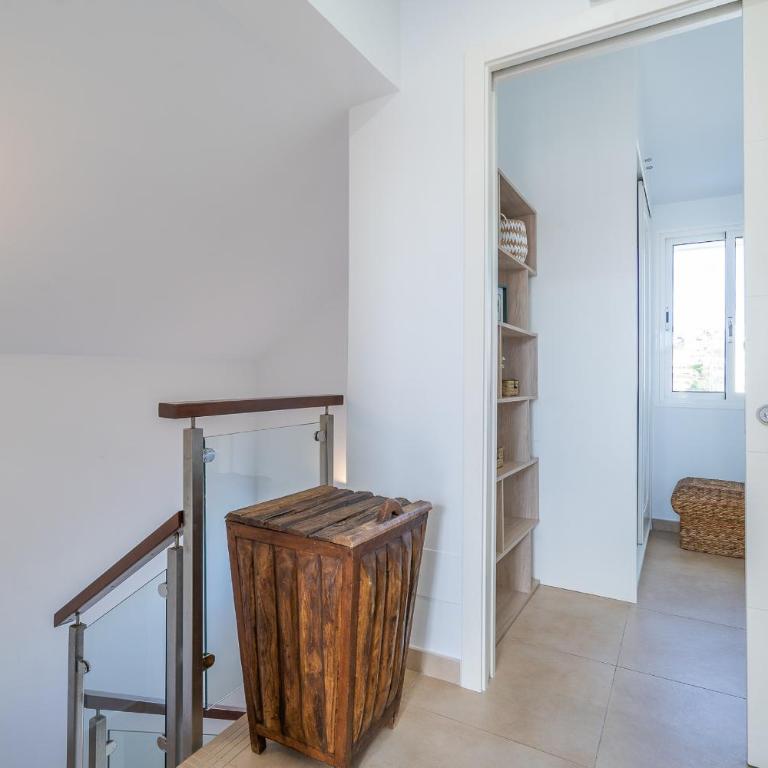 Bonito bungalow con piscina junto a la playa - Two-Bedroom Apartment - 16