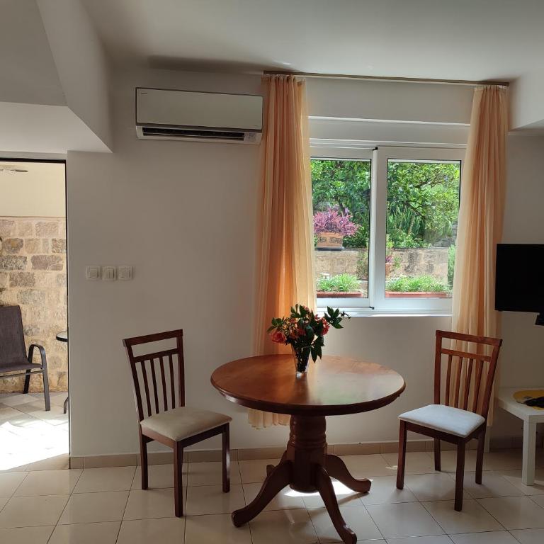 Studio Apartman Radimir - Studio Apartment - 10