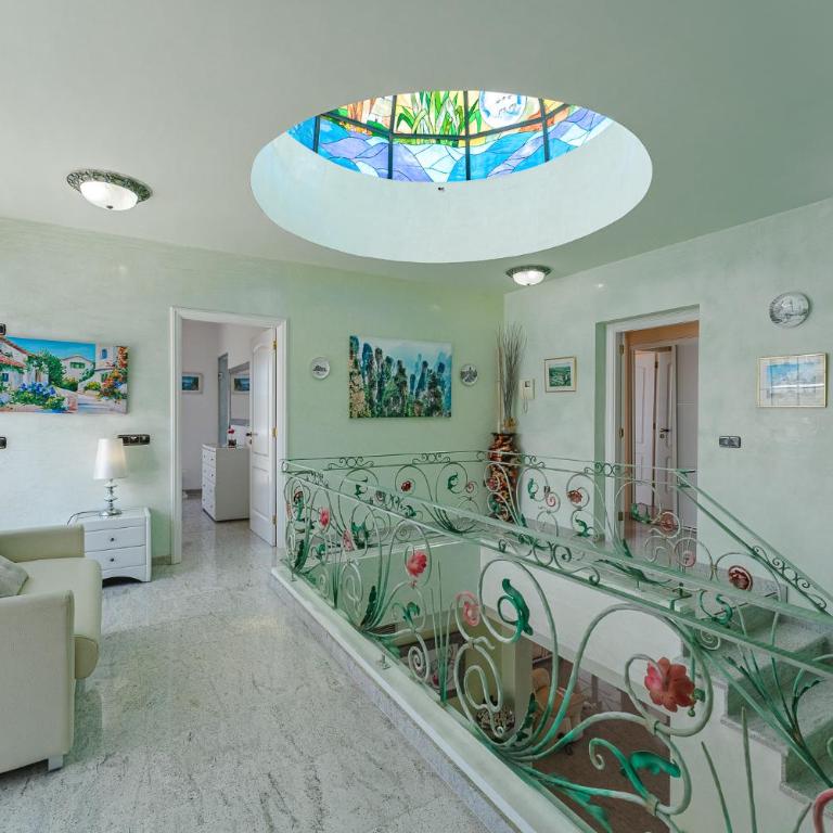 Gorgeous Golf Villa - Casa - 2