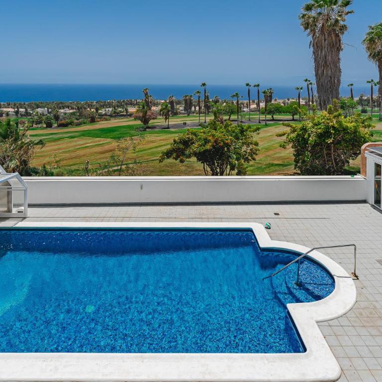 Gorgeous Golf Villa - Casa - 43