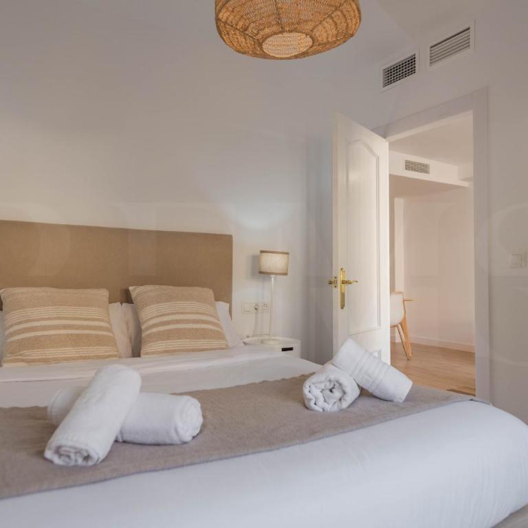 Peaceful & bright apartment with patio - Center - Apartamento de 3 dormitorios - 4