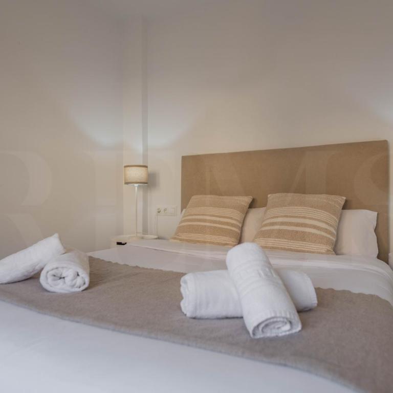 Peaceful & bright apartment with patio - Center - Apartamento de 3 dormitorios - 17