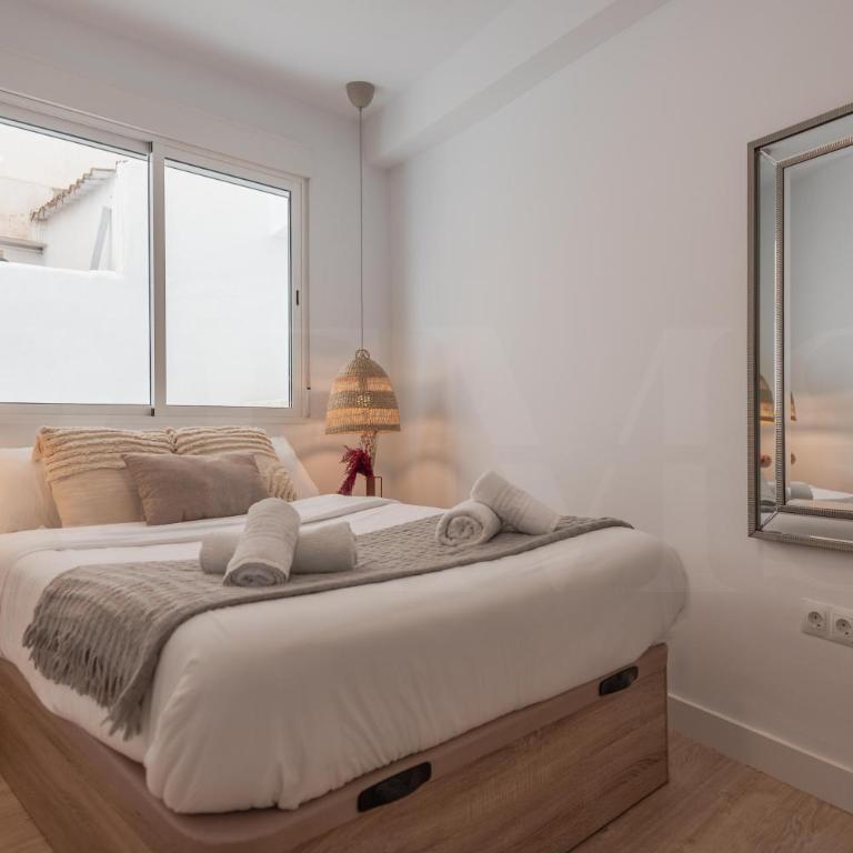 Peaceful & bright apartment with patio - Center - Apartamento de 3 dormitorios - 24