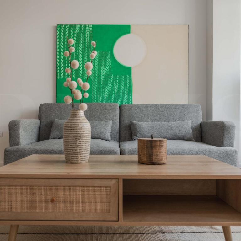 Peaceful & bright apartment with patio - Center - Apartamento de 3 dormitorios - 9