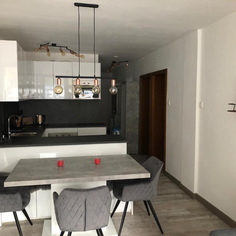 Ski and Lake View Apartment - Apartment mit 2 Schlafzimmern - 1