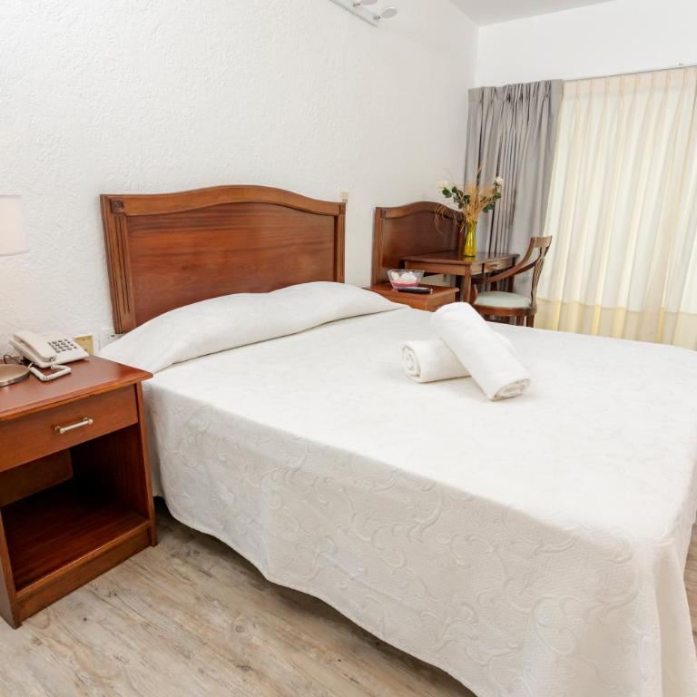 Hotel Bahamas - Superior Double Room - 6