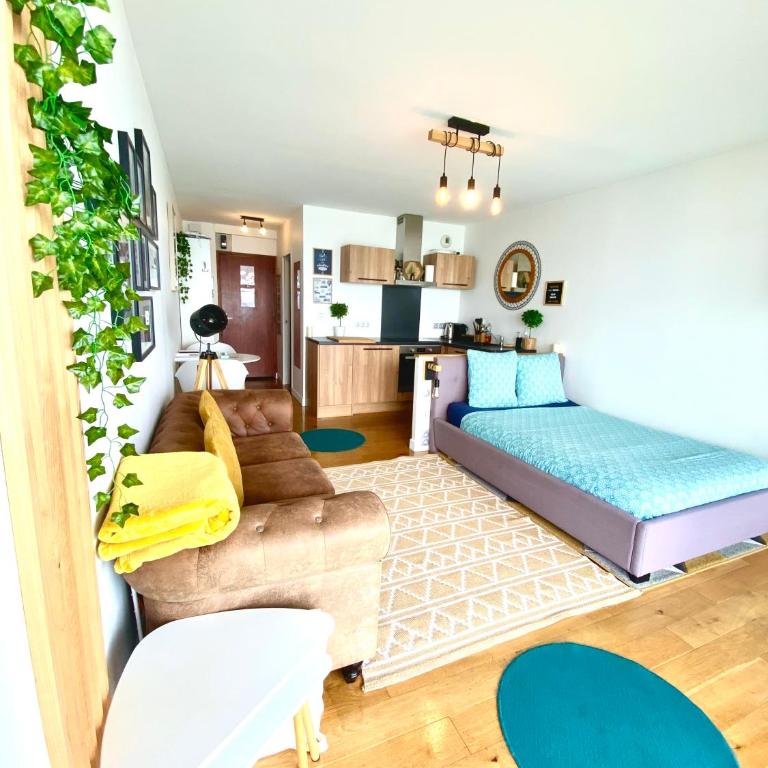 - L'IROIZH - CONCARNEAU - VUE MER PANORAMIQUE - STUDIO STANDING PLAGE DES SABLES BLANCS - PARKING - DRAPS & SERVIETTES INCLUS - NEAR THALASSOTHERAPY - Wifi - - Apartment mit 1 Schlafzimmer - 2