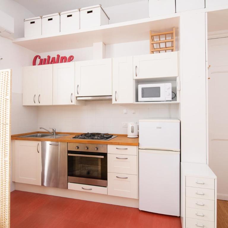 Barcelona cozy apartment - Two-Bedroom Apartment - 4