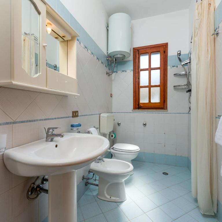 Casa Vacanza Azzurra 2 - Appartamento con 2 Camere da Letto - 13